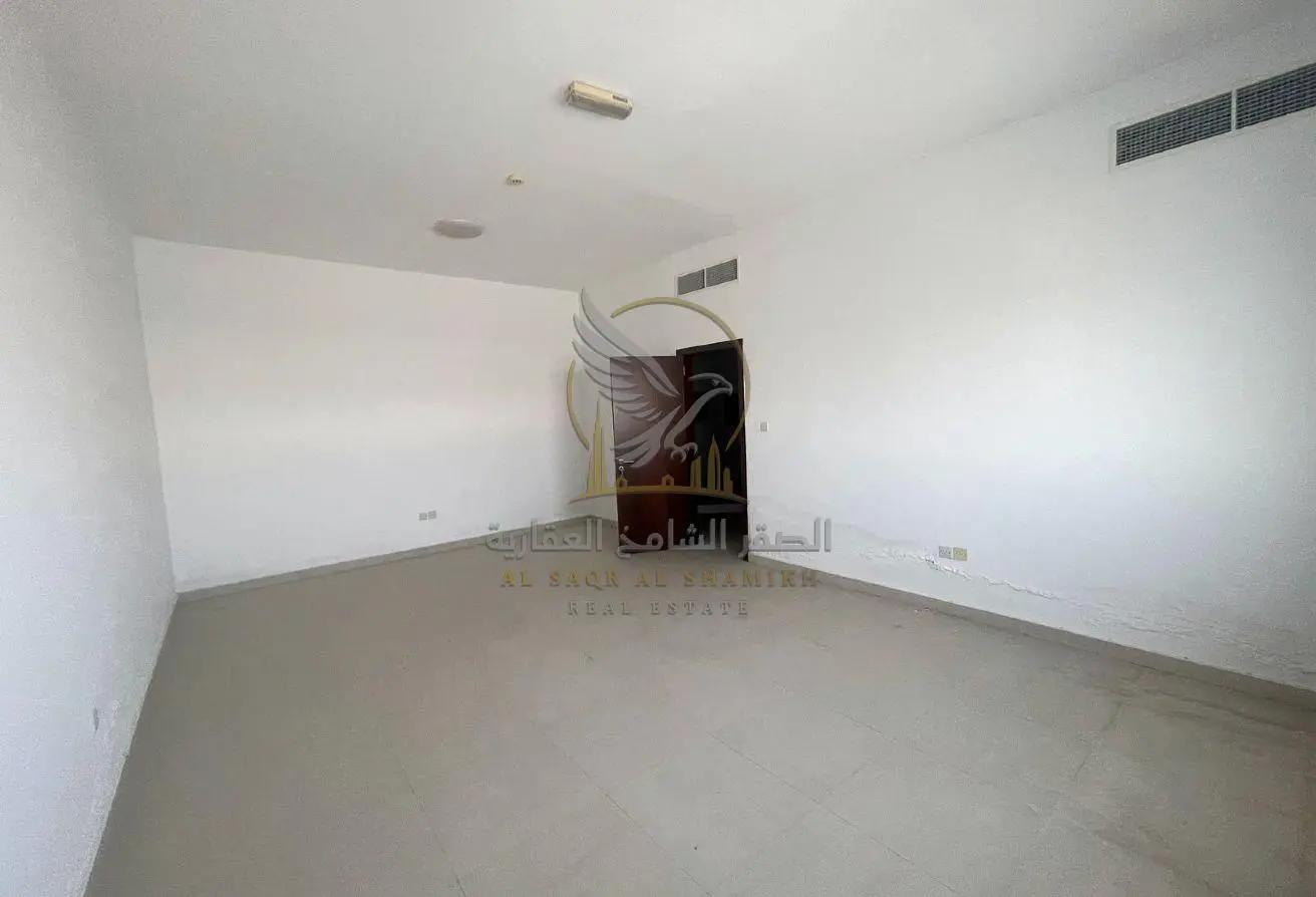 158723607 - Property Main Image