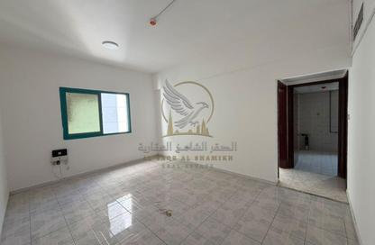 Apartment - 1 - 1 for rent in Al Majaz 2 - Al Majaz - Sharjah Apartment - 1 - 1 for rent in Al Majaz 2 - Al Majaz - Sharjah