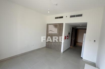 Apartment - Studio - 1 for rent in Jawaher Residences - Maryam Island - Al Khan - Sharjah Apartment - Studio - 1 for rent in Jawaher Residences - Maryam Island - Al Khan - Sharjah