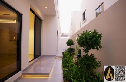 Villa - 5 - 6 for sale in Al Zaheya Gardens - Al Zahya - Ajman