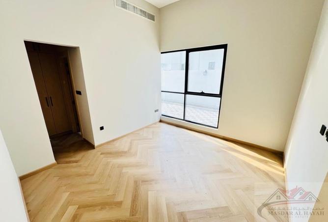 144174912 - Property Image 3