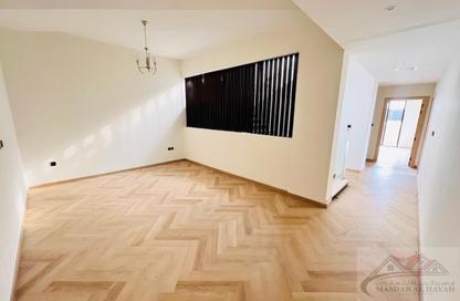 Villa - 5 - 7+ for rent in Hoshi 1 - Hoshi - Al Badie - Sharjah