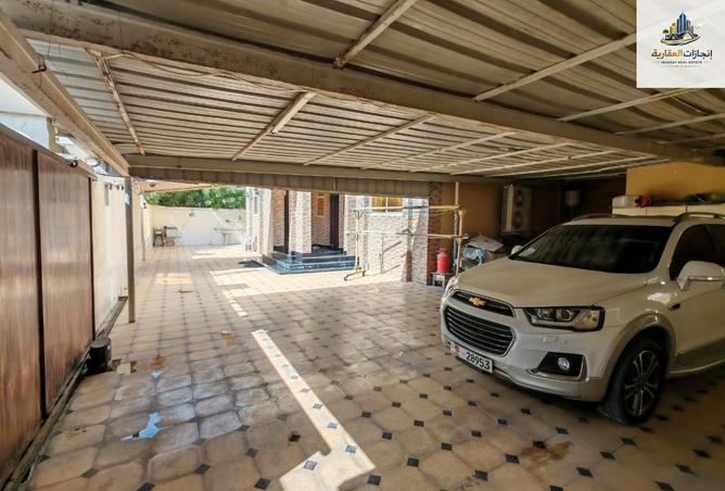 70273437 - Property Image 3