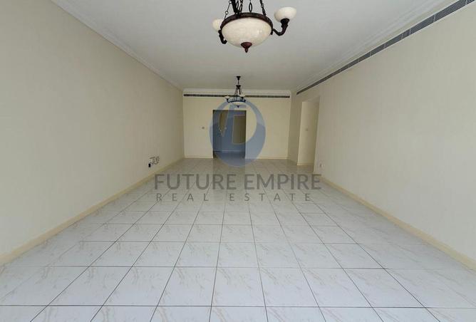 74625174 - Property Image 2