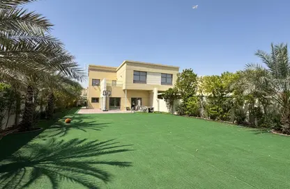 Villa - 5 Bedrooms - 6 Bathrooms for sale in Sharjah Garden City - Sharjah