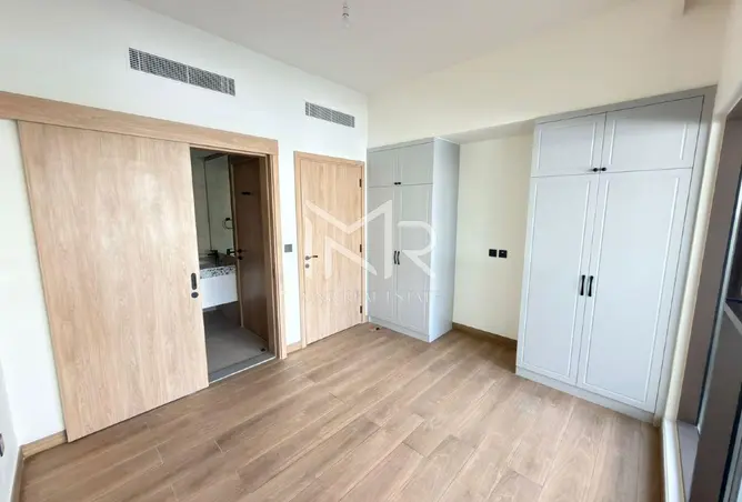 100386351 - Property Image 3
