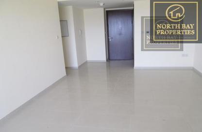 Apartment - 2 Bedrooms - 3 Bathrooms for sale in Royal Breeze 4 - Royal Breeze - Al Hamra Village - Ras Al Khaimah Apartment - 2 Bedrooms - 3 Bathrooms for sale in Royal Breeze 4 - Royal Breeze - Al Hamra Village - Ras Al Khaimah