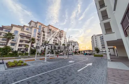 Apartment - 1 Bedroom - 2 Bathrooms for rent in Residences D - Yas Golf Collection - Yas Island - Abu Dhabi