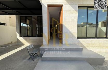 Villa - 5 Bedrooms - 7 Bathrooms for sale in Al Yasmeen 1 - Al Yasmeen - Ajman