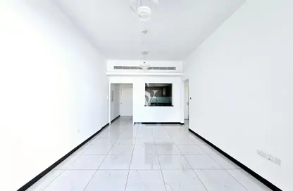 Apartment - 1 Bedroom - 2 Bathrooms for rent in Crystal Residence - District 11 - Jumeirah Village Circle - Dubai