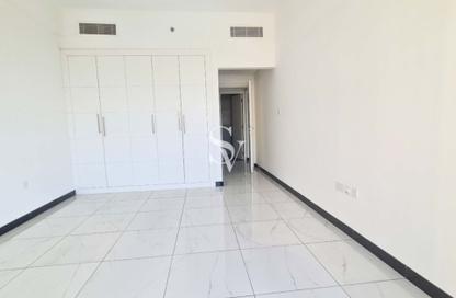 Apartment - 1 Bedroom - 2 Bathrooms for rent in Crystal Residence - District 11 - Jumeirah Village Circle - Dubai