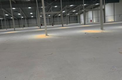 Warehouse - Studio - 2 for rent in Umm Al Thuoob - Umm Al Quwain