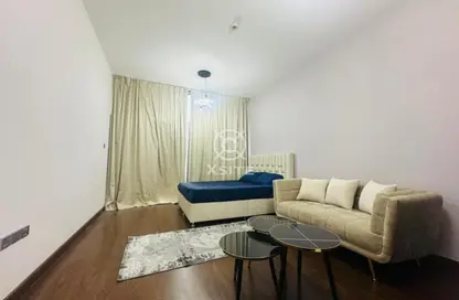 Apartment - 1 Bathroom for rent in National Bonds Residence - District 15 - Jumeirah Village Circle - Dubai