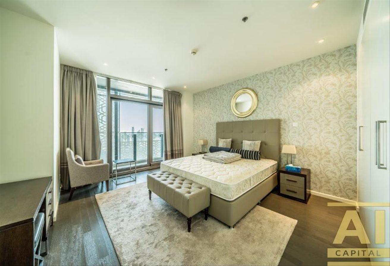4 Bedroom | Fully Furnished | Spacious Living photo 12