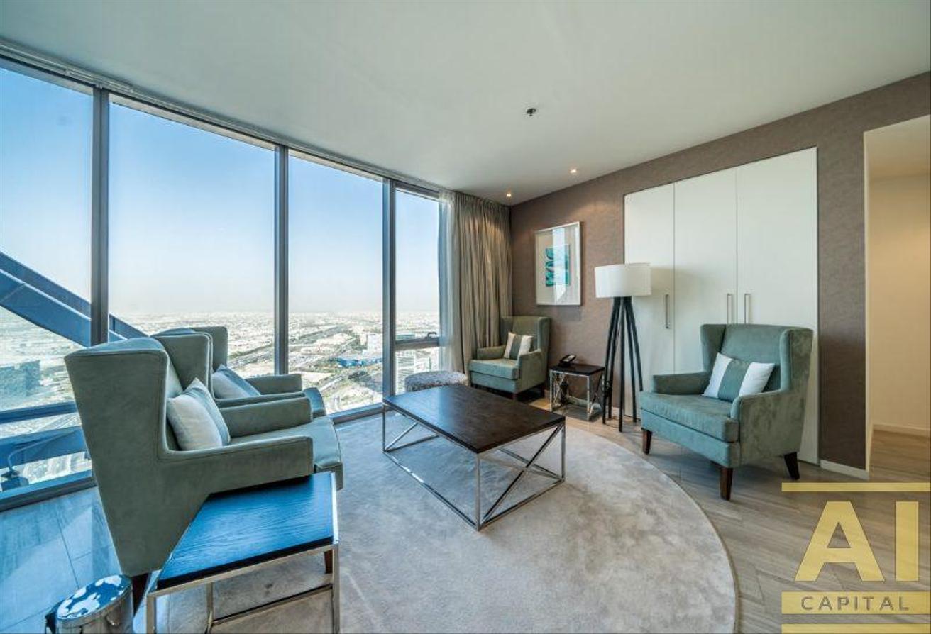 4 Bedroom | Fully Furnished | Spacious Living photo 7