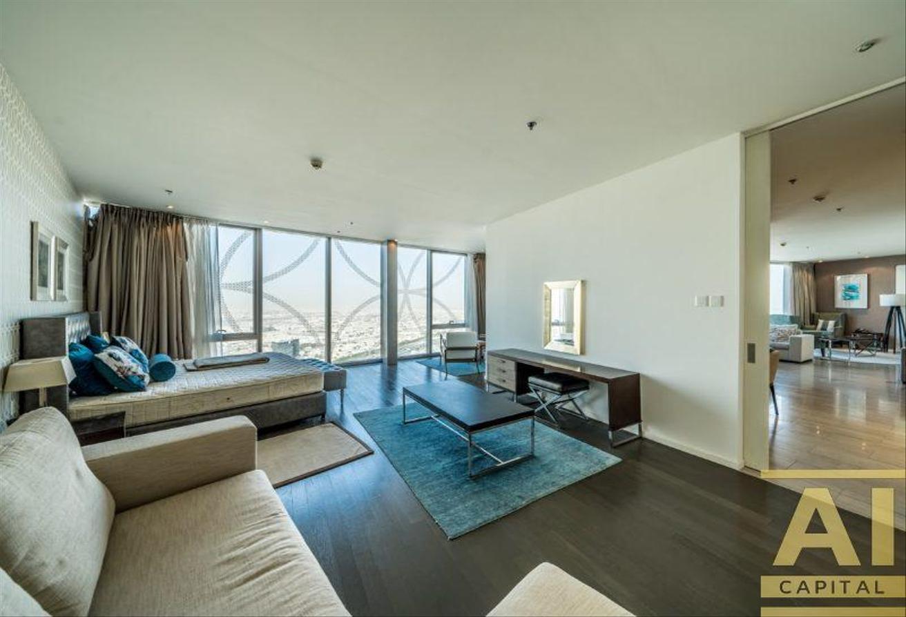 4 Bedroom | Fully Furnished | Spacious Living photo 14