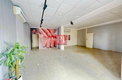 Shop - Studio - 1 for rent in Building X07 - England Cluster - International City - Dubai Shop - Studio - 1 for rent in Building X07 - England Cluster - International City - Dubai