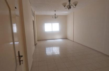 Apartment - Studio - 1 for rent in Al Majaz 3 - Al Majaz - Sharjah