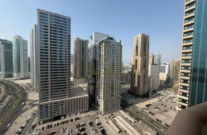 Apartment - 2 Bedrooms - 2 Bathrooms for rent in Al Khan Corniche - Al Khan - Sharjah