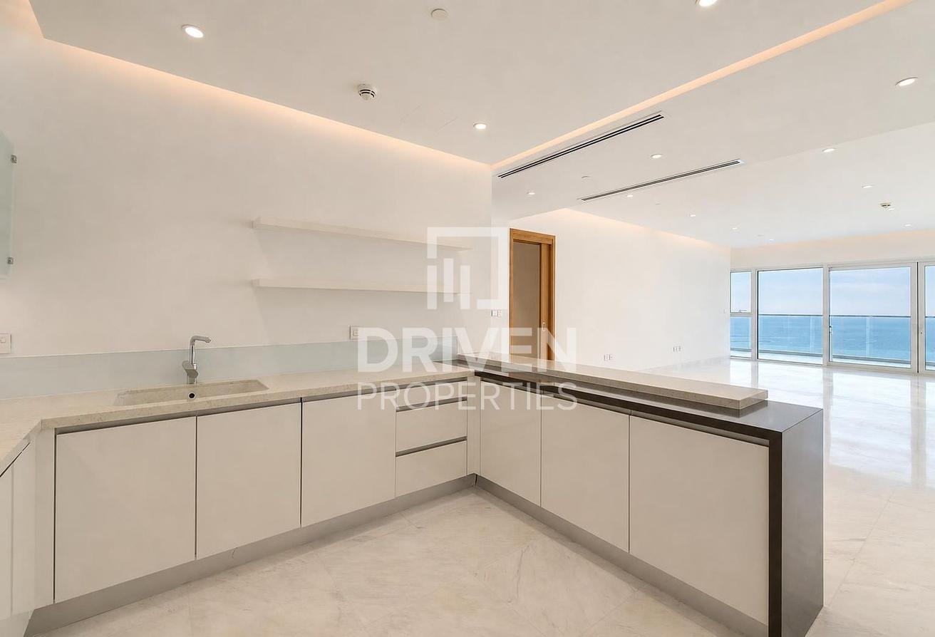 Breathtaking Waterfront Views | Beachfront Living photo 11