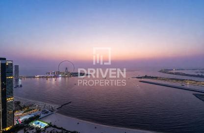 Apartment - 4 - 5 for rent in The One JBR - Jumeirah Beach Residence - Dubai