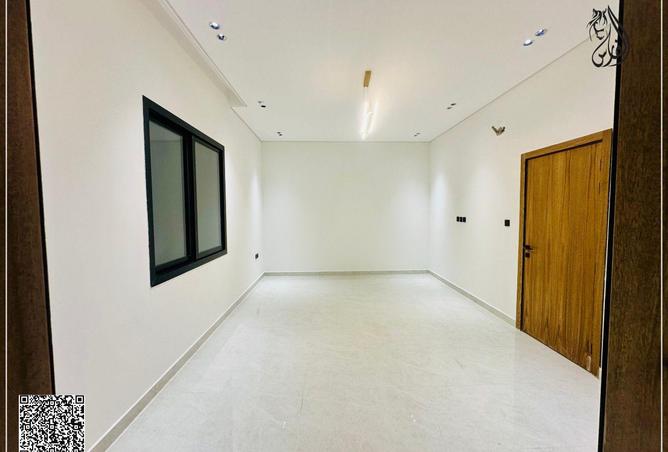 73853991 - Property Image 3