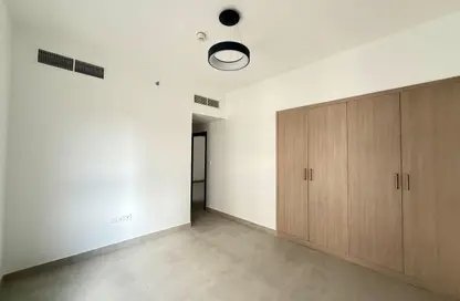 شقة - غرفة نوم - 2 حمامات للايجار في ليوان 2 - دبي لاند - دبي