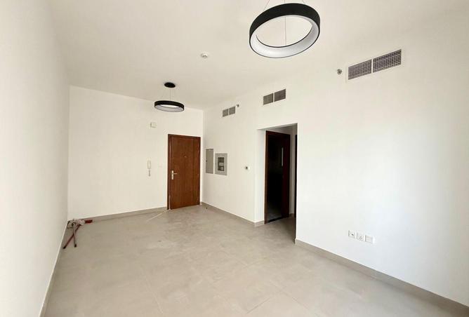 81533169 - Property Main Image