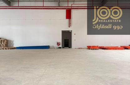 Warehouse - Studio - 1 for rent in Umm Al Thuoob - Umm Al Quwain