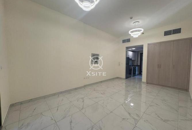 73858305 - الصورة الرئيسية للعقار