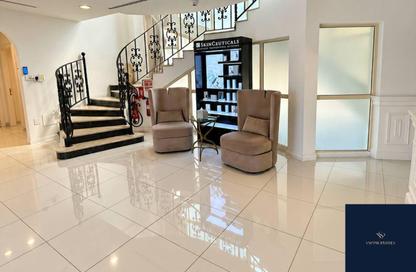 Villa - Studio - 7 for rent in Umm Suqeim 1 Villas - Umm Suqeim 1 - Umm Suqeim - Dubai