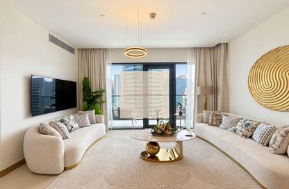 Apartment - 1 - 2 for rent in Vida Residences Dubai Marina - Dubai Marina - Dubai