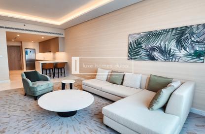 Apartment - 1 - 2 for sale in The Palm Tower - Palm Jumeirah - Dubai