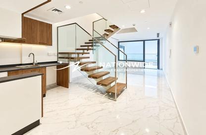 Duplex - 2 - 3 for sale in Oasis 1 - Oasis Residences - Masdar City - Abu Dhabi