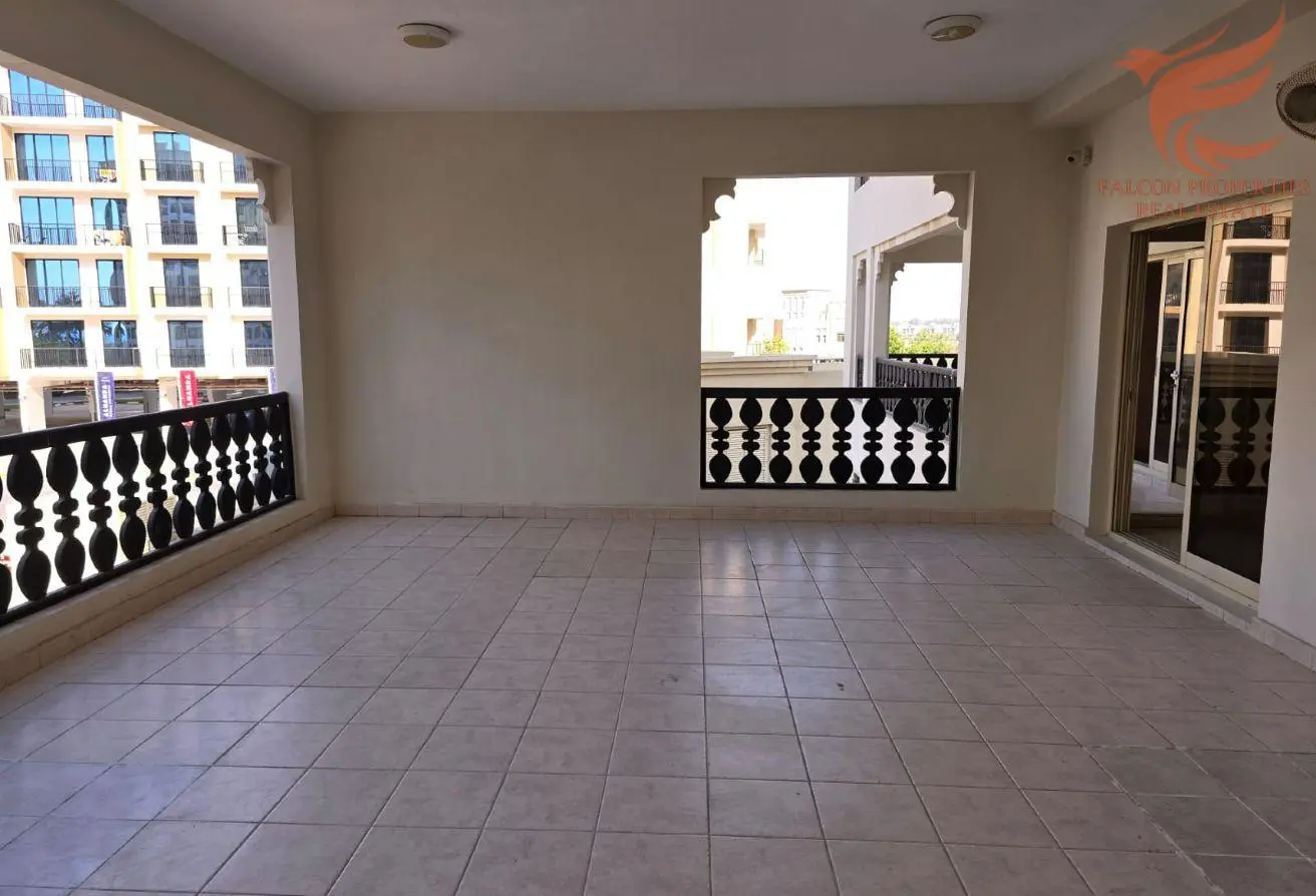 106854403 - Property Main Image
