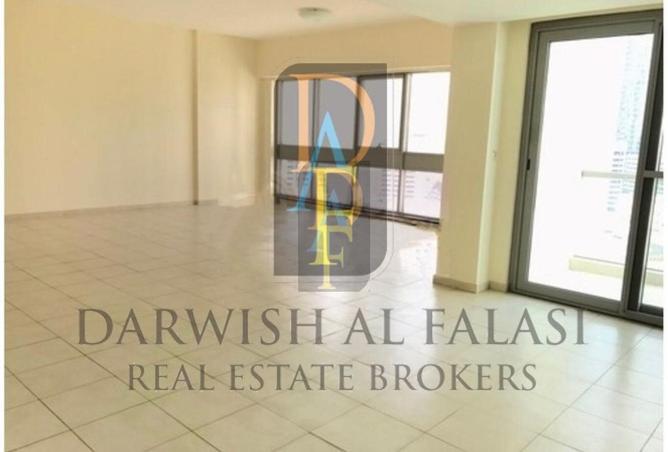 84073110 - Property Main Image