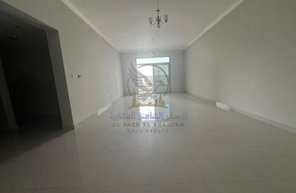 Apartment - 2 Bedrooms - 3 Bathrooms for rent in Al Khan Corniche - Al Khan - Sharjah Apartment - 2 Bedrooms - 3 Bathrooms for rent in Al Khan Corniche - Al Khan - Sharjah