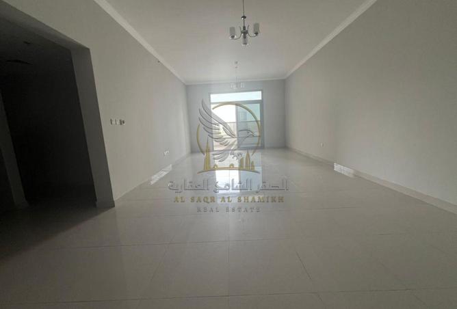 137437600 - Property Image 2