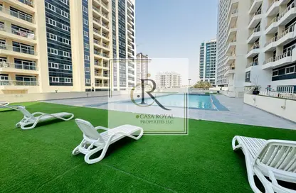 شقة - 2 غرف نوم - 3 حمامات للايجار في 1 رويال ريزدنس - رويال ريزدنس - مدينة دبي الرياضية - دبي