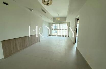 Apartment - 2 - 3 for rent in Dune Residency - District 17 - Jumeirah Village Circle - Dubai