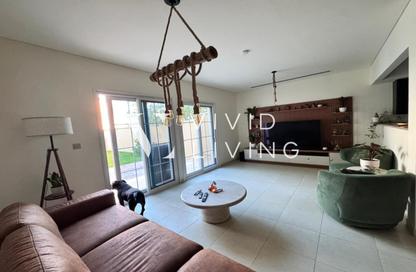 Townhouse - 1 - 2 for rent in Block H - District 12 - Jumeirah Village Circle - Dubai