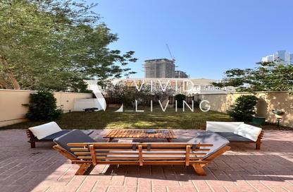 Townhouse - 1 - 2 for rent in Block H - District 12 - Jumeirah Village Circle - Dubai
