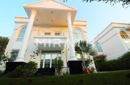 Villa - 5 - 5 for rent in Jumeirah 1 Villas - Jumeirah 1 - Jumeirah - Dubai