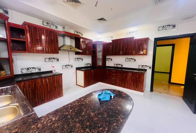 123396544 - Property Image 3
