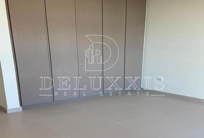 82810487 - Property Image 3