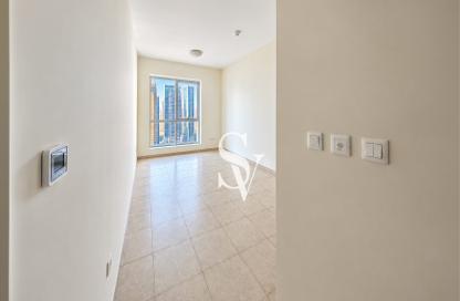 Apartment - 1 - 2 for rent in Dubai Star - JLT Cluster L - Jumeirah Lake Towers - Dubai