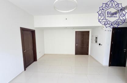 شقة - غرفة نوم - 2 حمامات للايجار في برج زيزي - البرشاء 1 - البرشاء - دبي