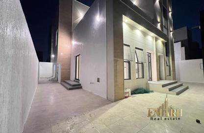Villa - 4 Bedrooms - 6 Bathrooms for rent in Al Helio 2 - Al Helio - Ajman