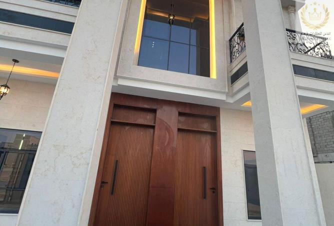 82380700 - Property Image 2