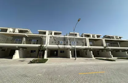 تاون هاوس - 3 غرف نوم - 4 حمامات للايجار في كاميليا - داماك هيلز 2 - دبي